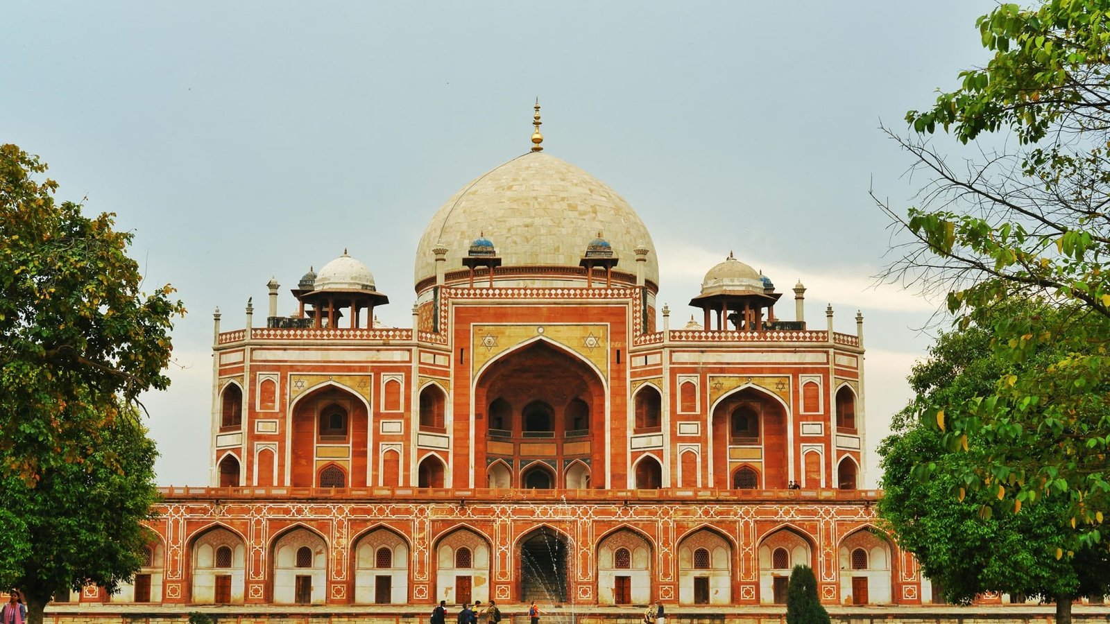 Delhi cityscape